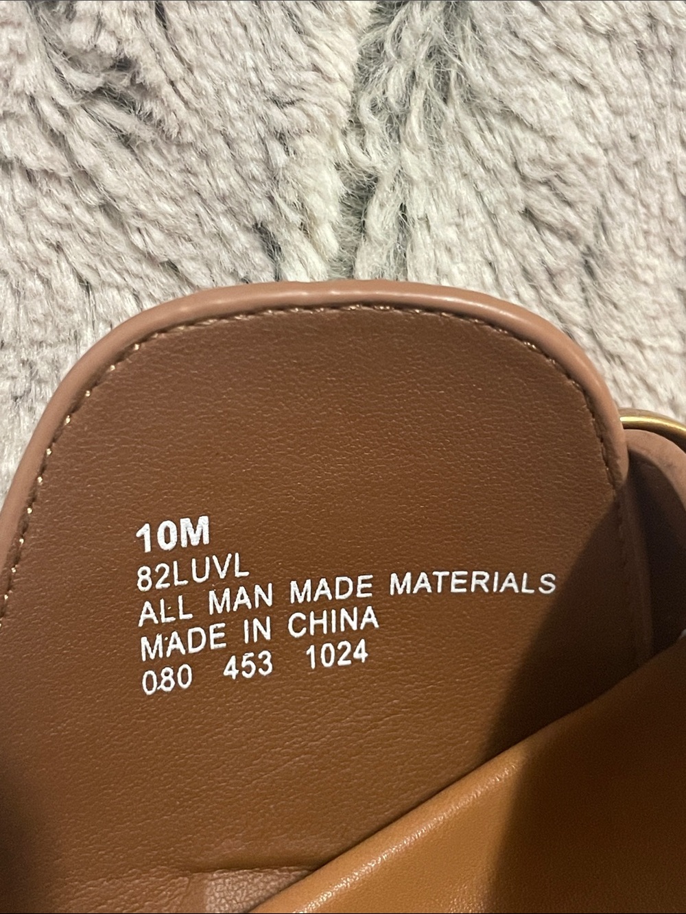 BRAND NEW: AEROSOLES Tan Leather Thong Sandals with Gold Buckle. Women’s size 10 - Picture 5 of 5